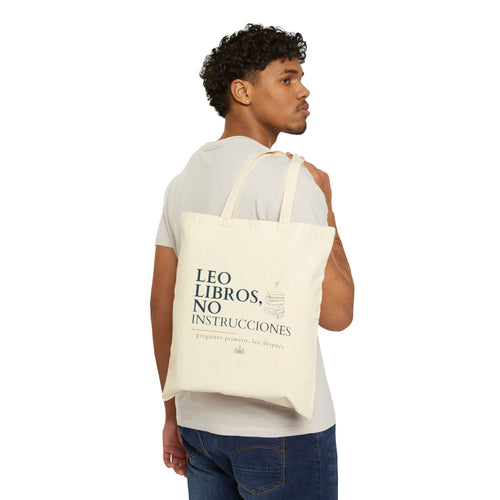 Tote Bag — "Leo: Libros, No Instrucciones"